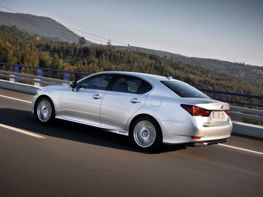  Lexus GS450h 2012 года  (EU) (фото 10 из 16)